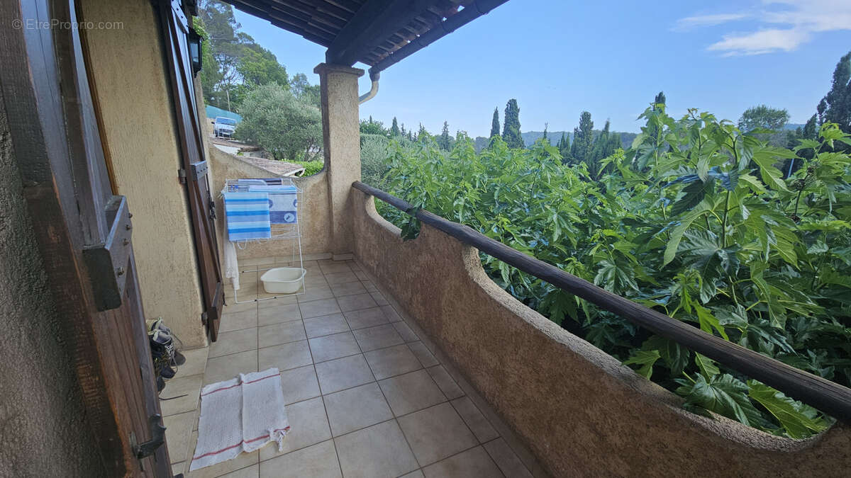 Maison à PEYMEINADE