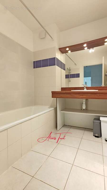 Appartement à AMBARES-ET-LAGRAVE