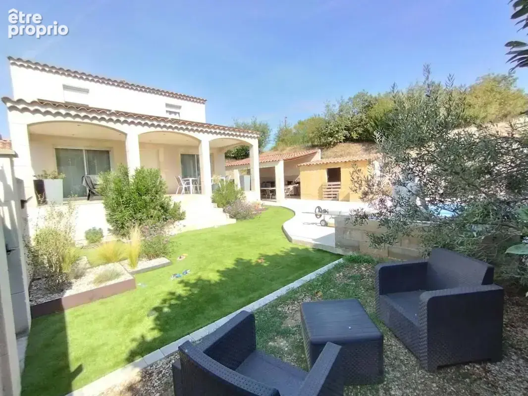Maison 5 pièces 123 m² à vendre à Serignan-Du-Comtat (84830) - photo 2