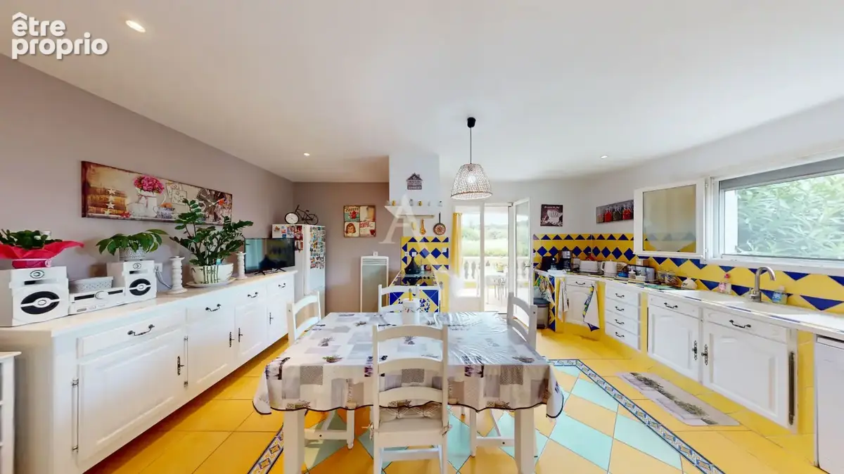 A VENDRE - Maison Poulx 5 pièce(s) - 151m² - photo 9