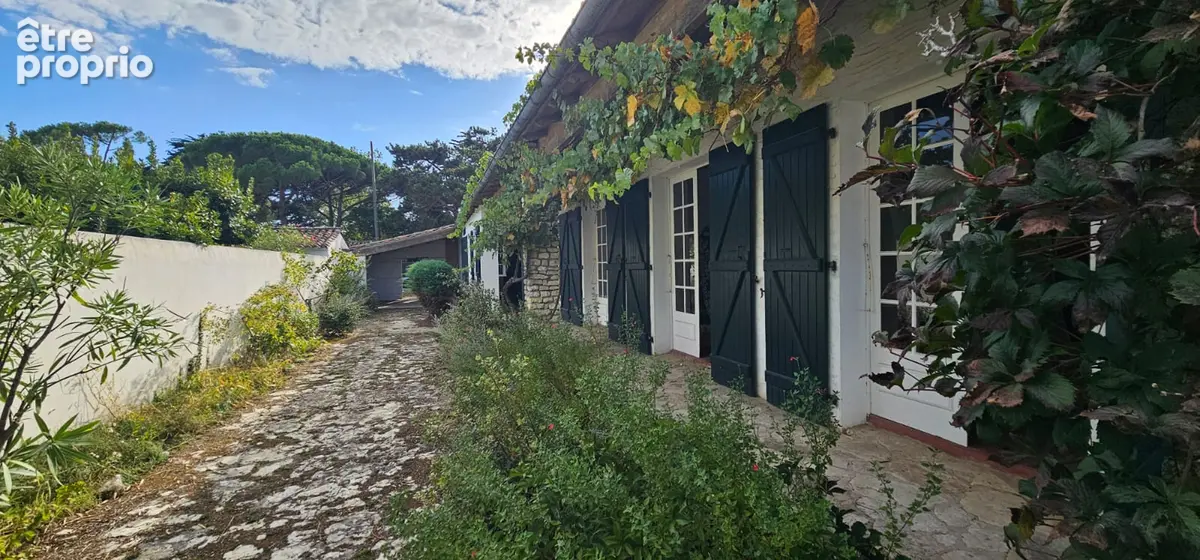 Maison à SAINT-CLEMENT-DES-BALEINES