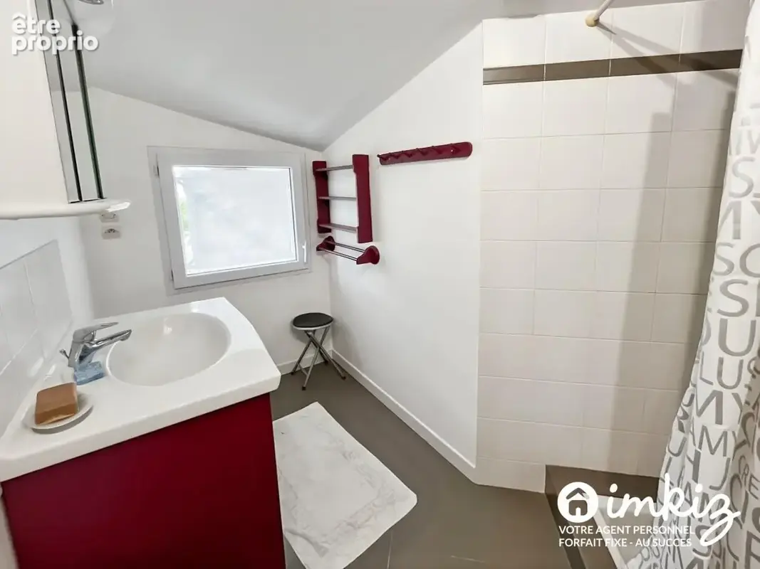 Maison 210m2 - 8 pièces - Vue imprenable - photo 11