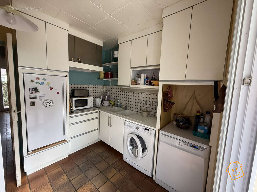 Maison 142 m² à Saint-Doulchard  - photo 7