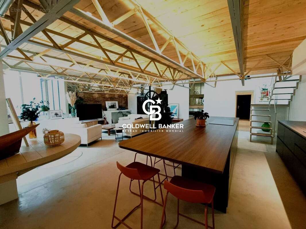 Appartement à HYERES