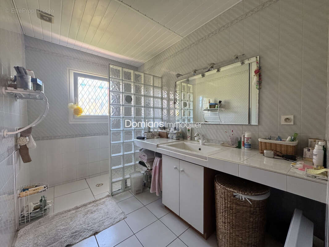 Maison 120 m² à Villemolaque  - photo 6