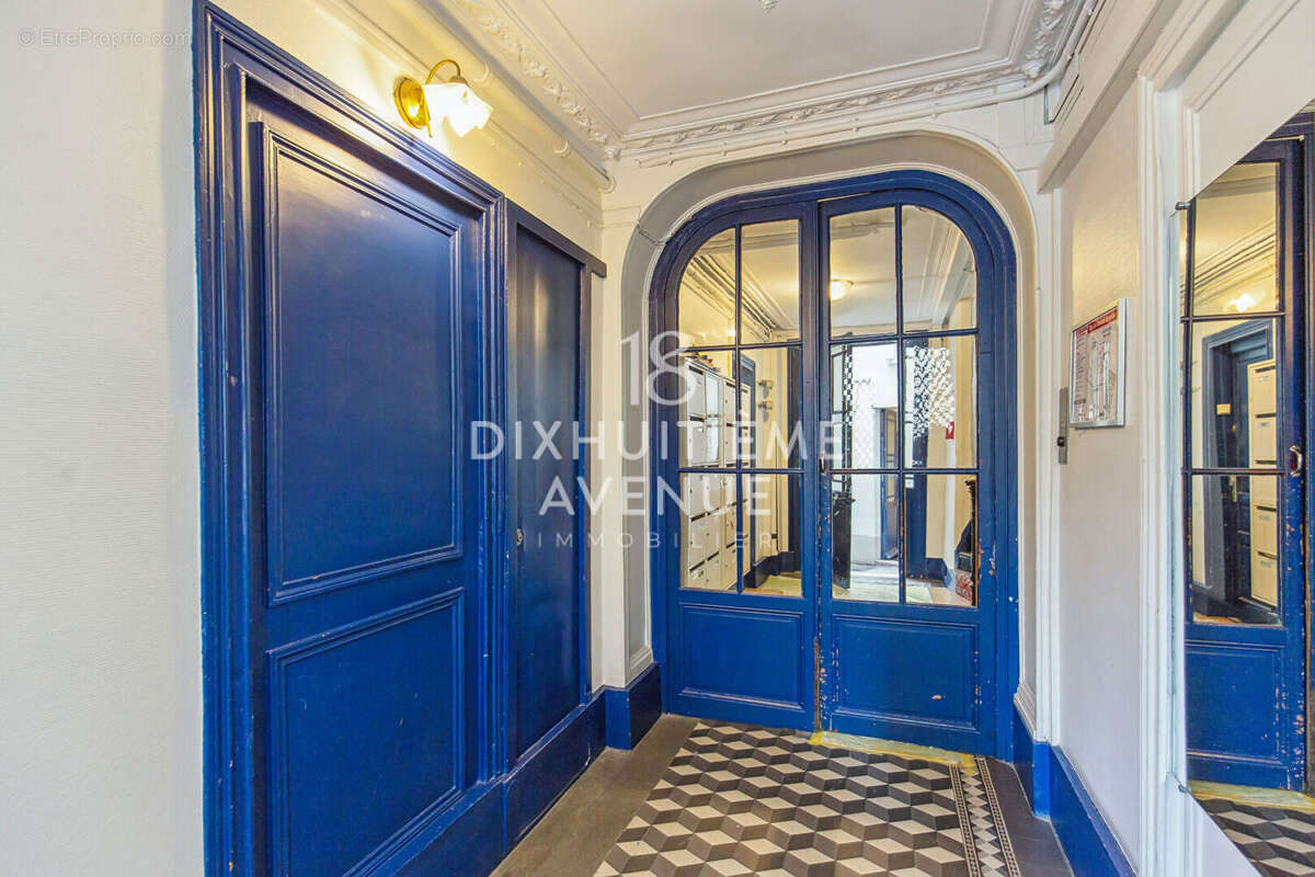 Appartement à PARIS-18E