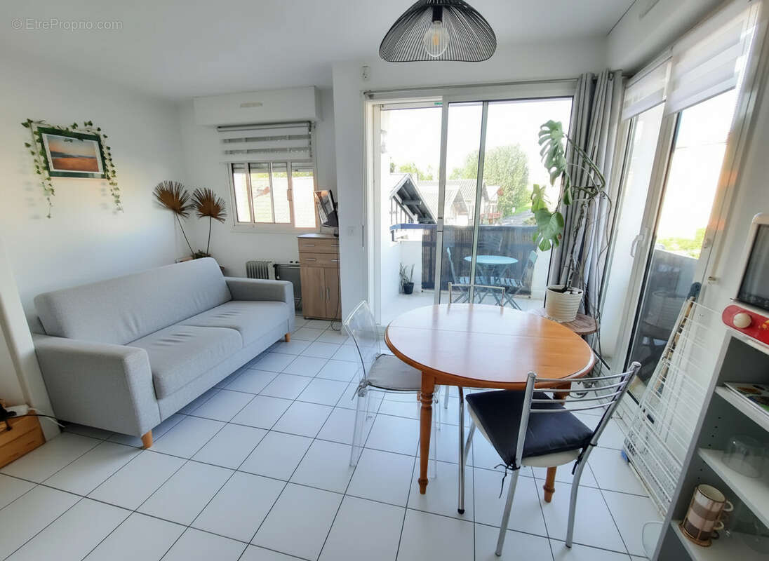 Appartement à CIBOURE