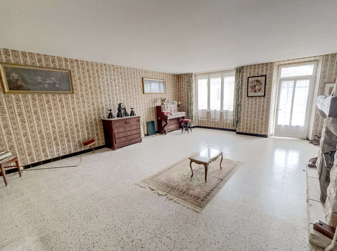 Maison à SOREZE