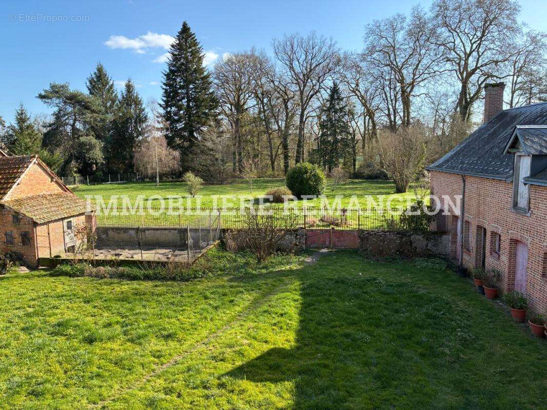 Maison à LAMOTTE-BEUVRON