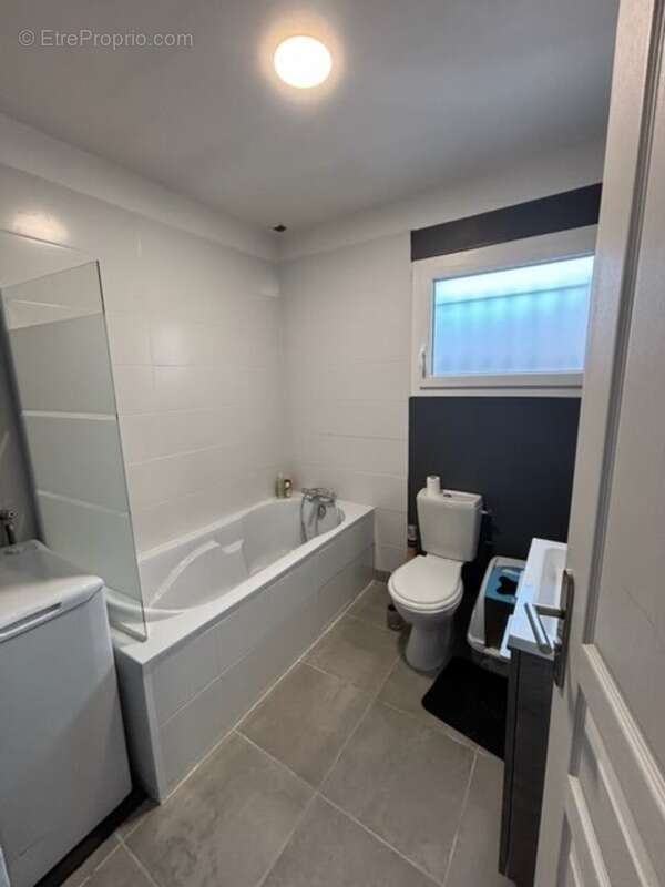 Maison à SAINT-ANDRE-DE-CUBZAC