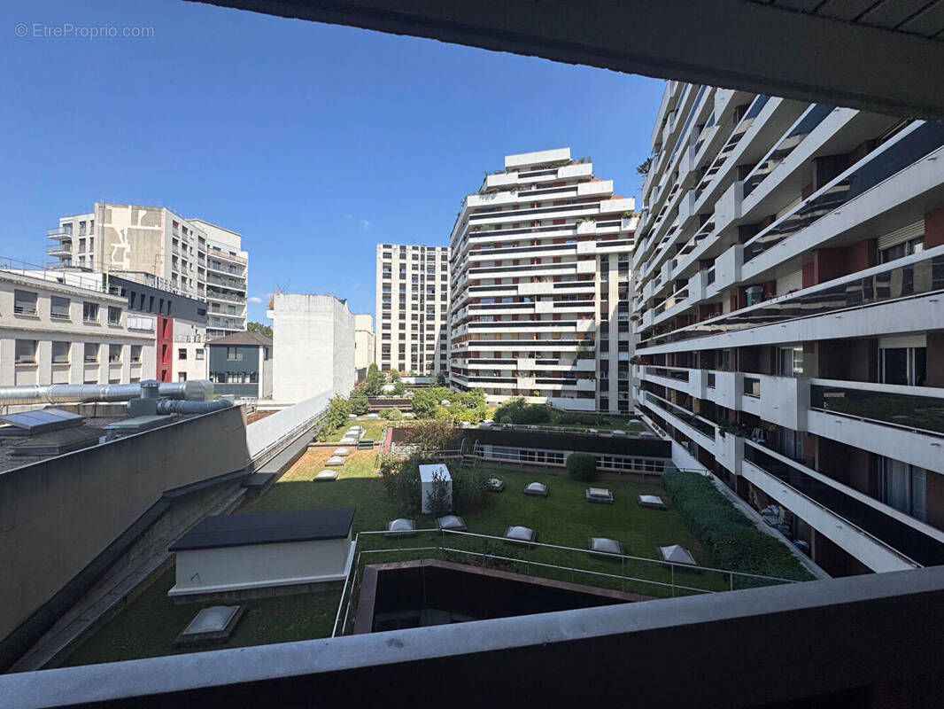 Appartement à PARIS-12E
