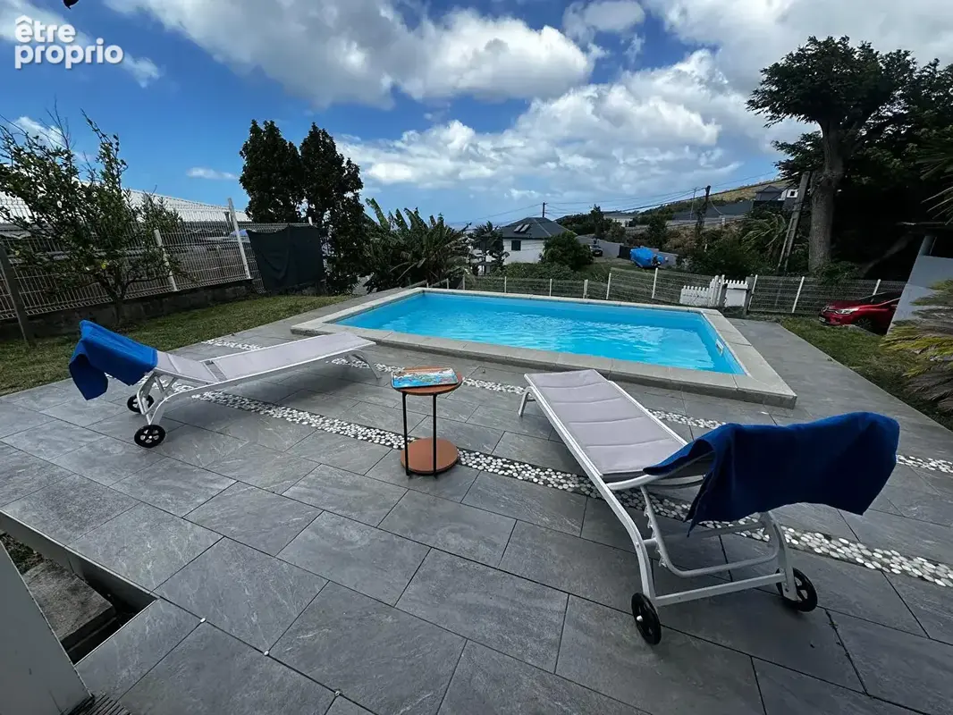 A vendre : villa t6 - piscine et vue mer - case-pilote - photo 2