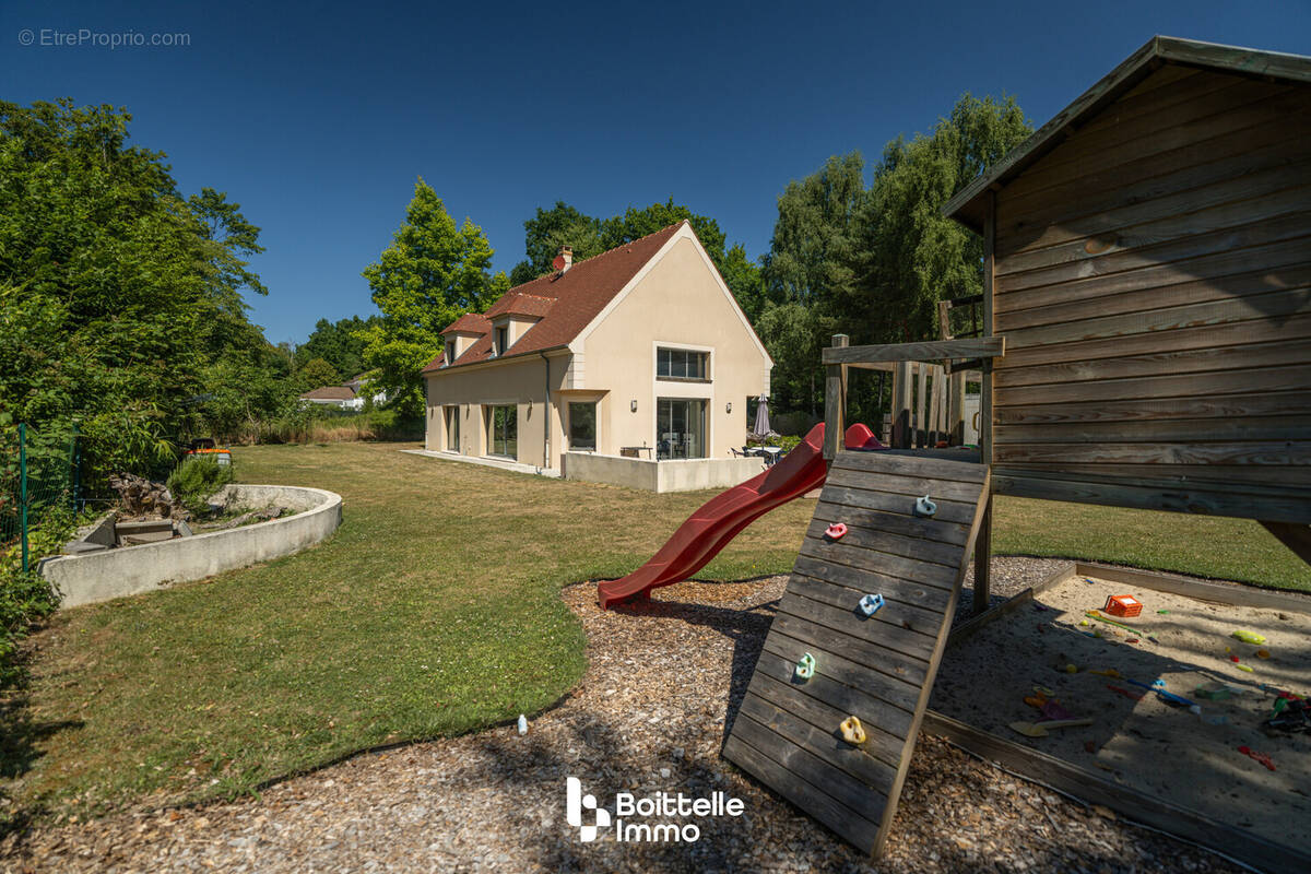 Maison à BARBIZON