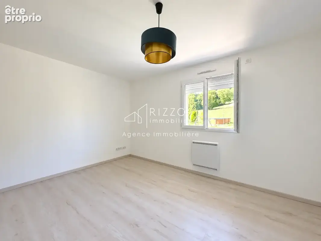 CHAVANNAZ   Maison familiale récente de 136 m2 avec jardin de 1 200 m2, vue dégagée et environnement privilégi - photo 6