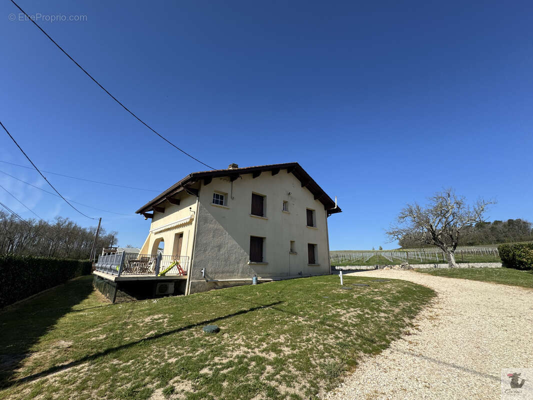 Vue sur les vignes, 4 a 6 chambres - piscine et calme absolu à pomport - photo 16