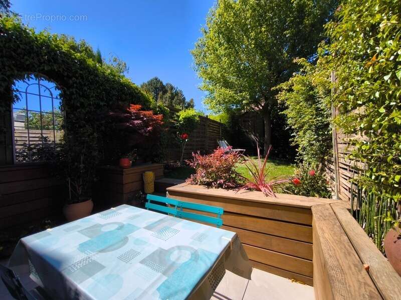 Appartement à RUEIL-MALMAISON