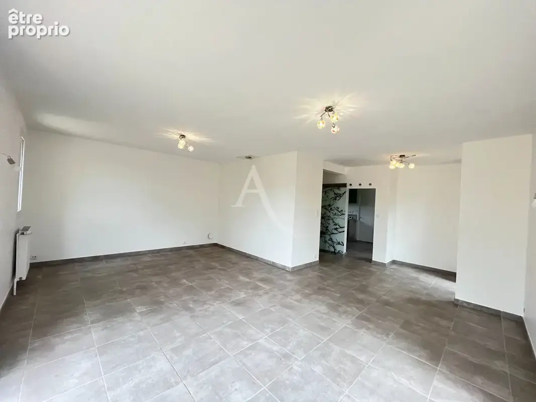 Maison 130 m² à Vineuil  - photo 2