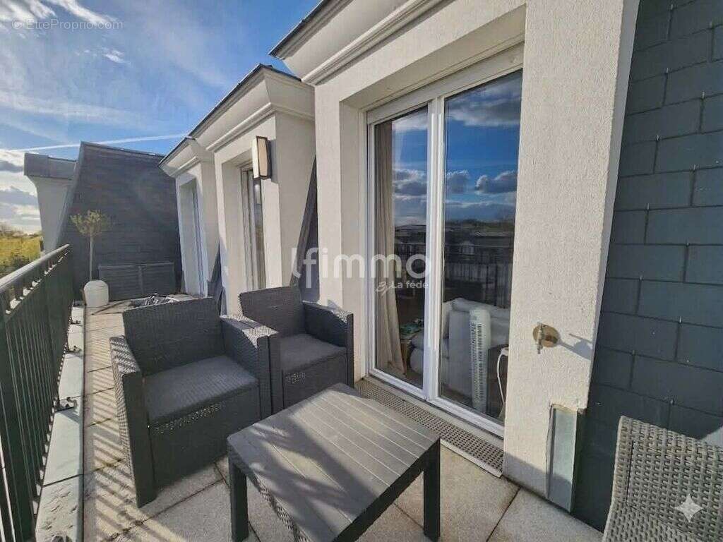 Appartement à LE PLESSIS-TREVISE