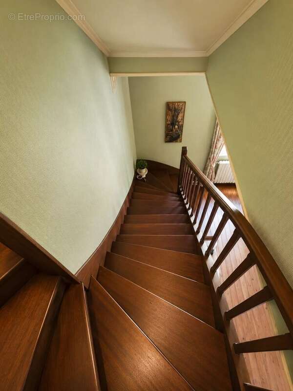  À VENDRE – Appartement Duplex de 103  m²  Château du Genêts à Gruchet-le-Valasse  - photo 10