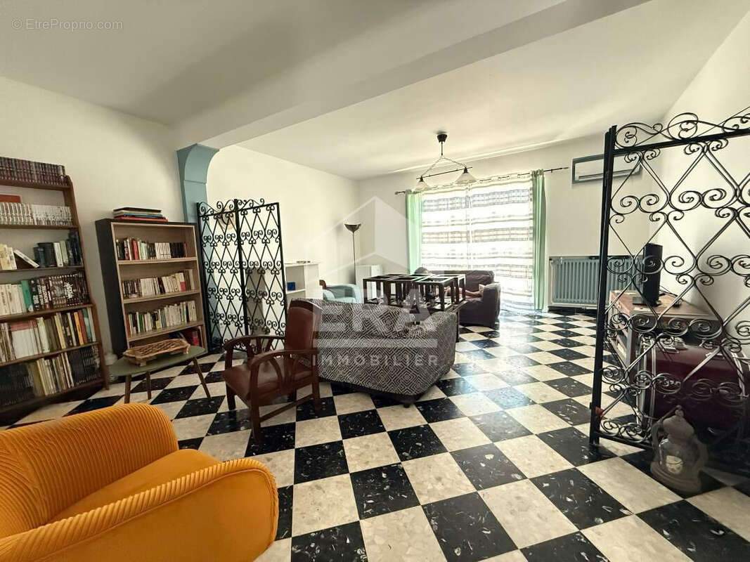 Maison à SAINT-REMY-DE-PROVENCE