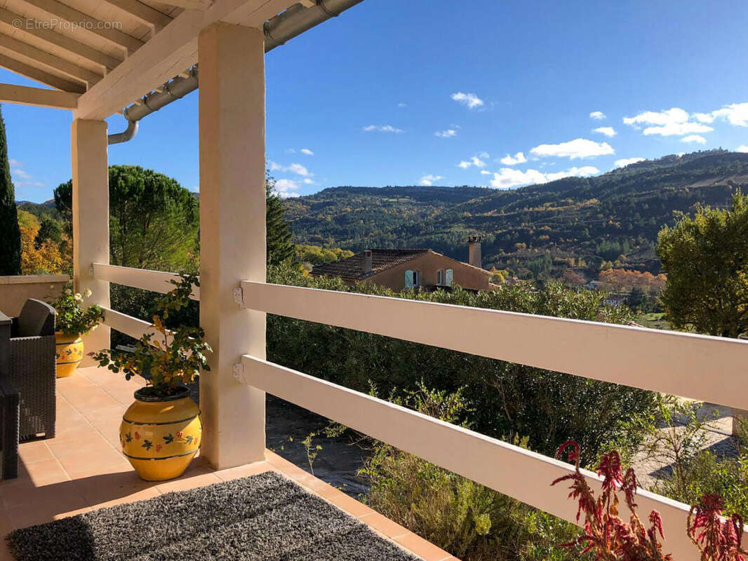 vue - Maison à COUIZA