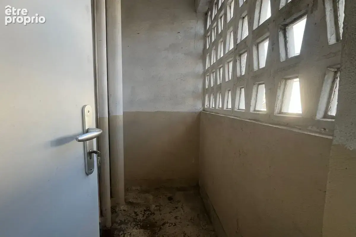 Château Renault - Appartement T4 - photo 10