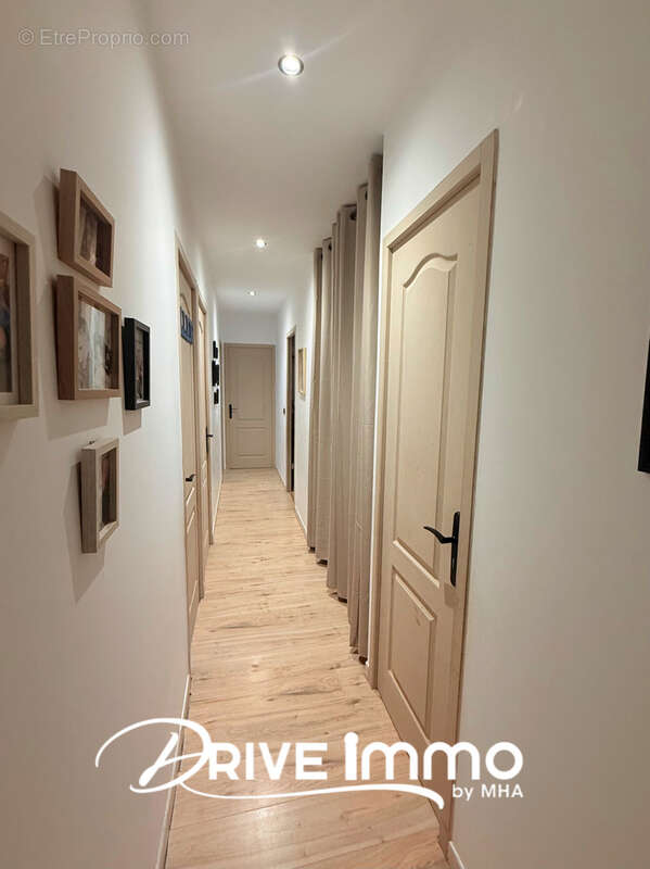 Maison plain-pied 117 m2 - 4 chambres - Piscine - Garage - Terrain 486 m2 - Bizanet - photo 6