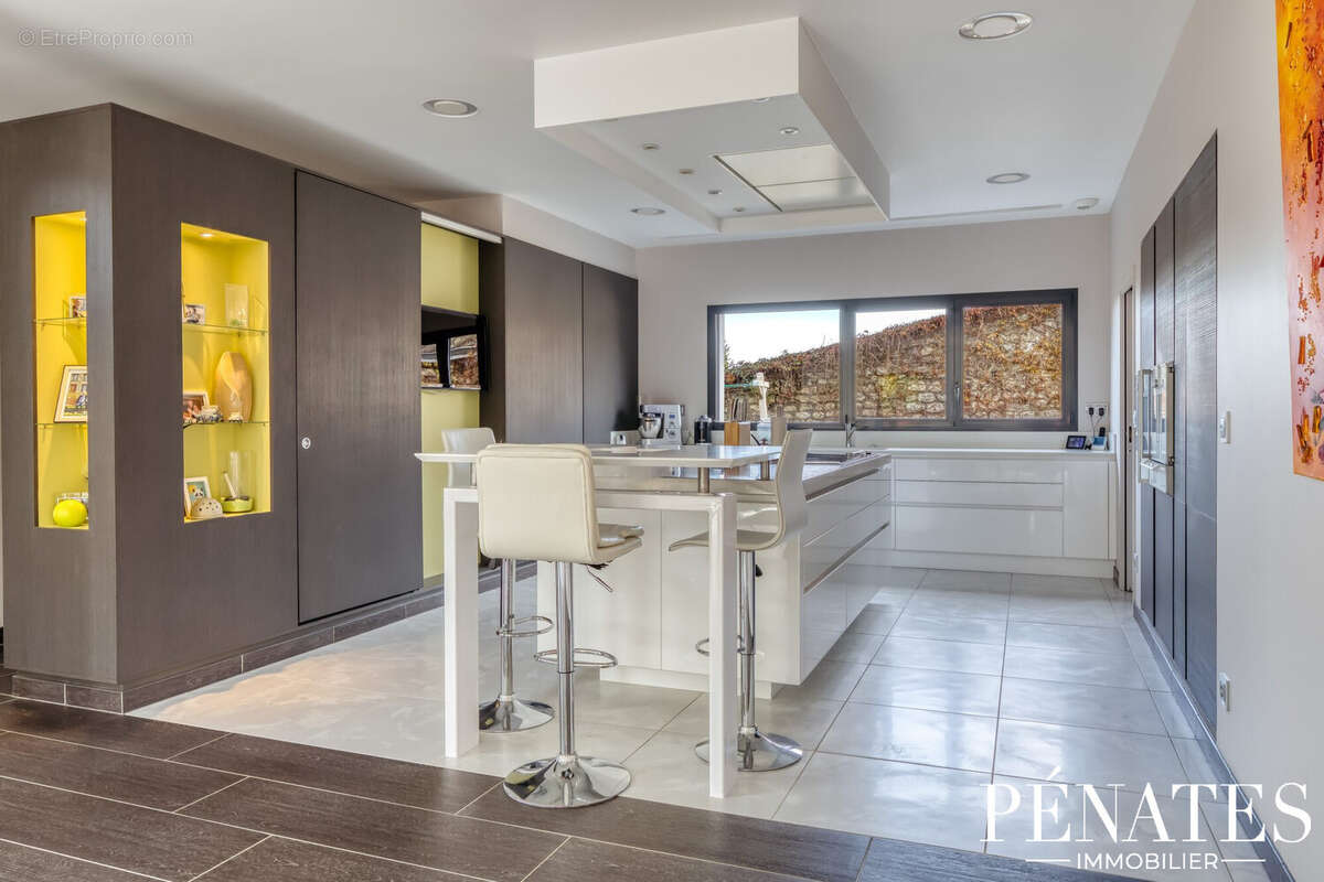 Maison à SAINT-MARTIN-DE-BOSCHERVILLE