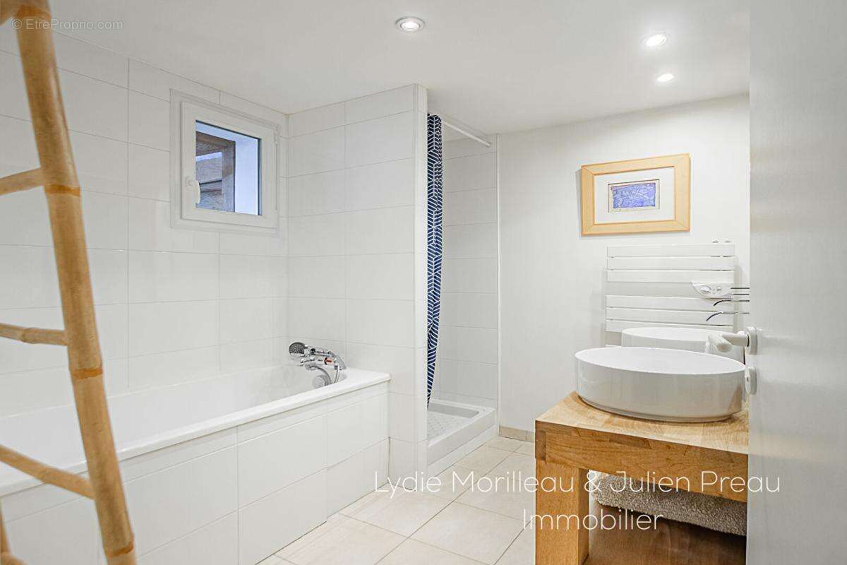 Maison à SAINT-SEBASTIEN-SUR-LOIRE