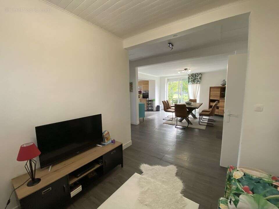 Maison à GONDRIN