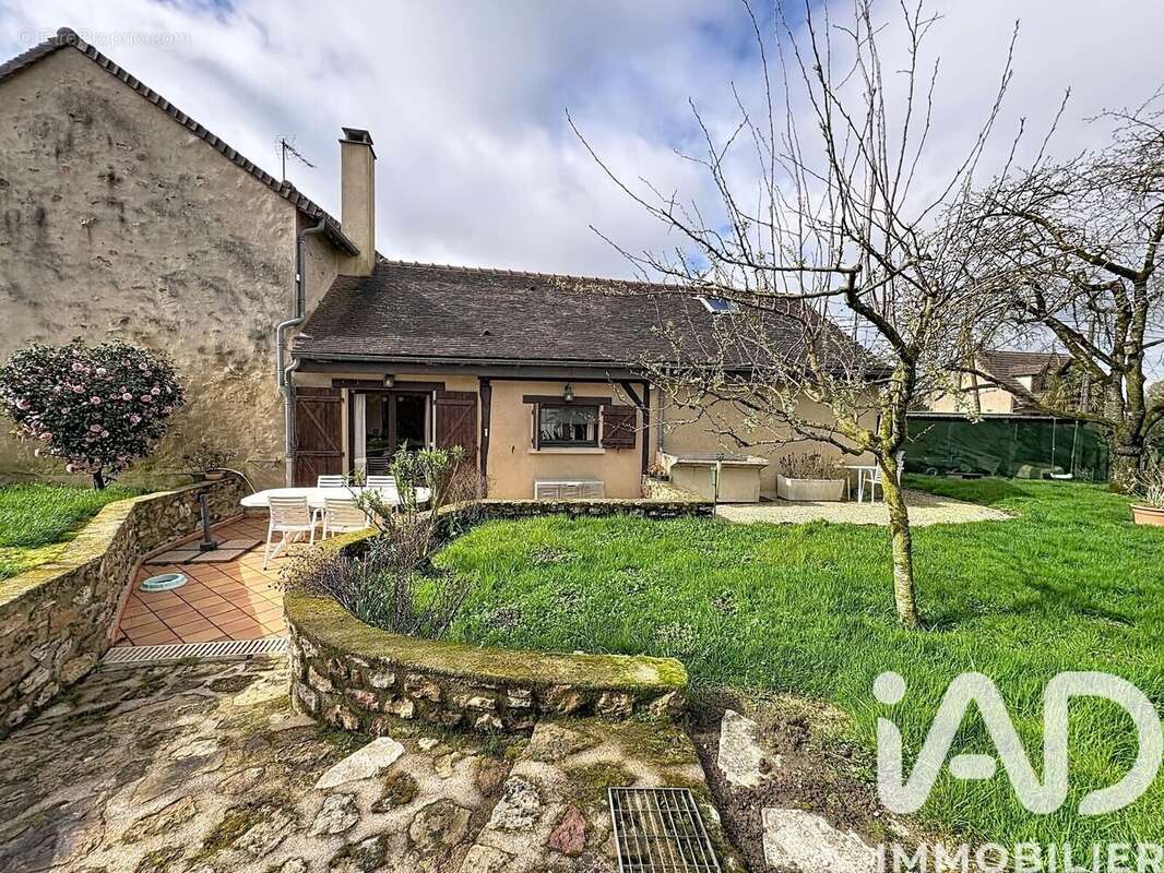 Photo 2 - Maison à VIELS-MAISONS