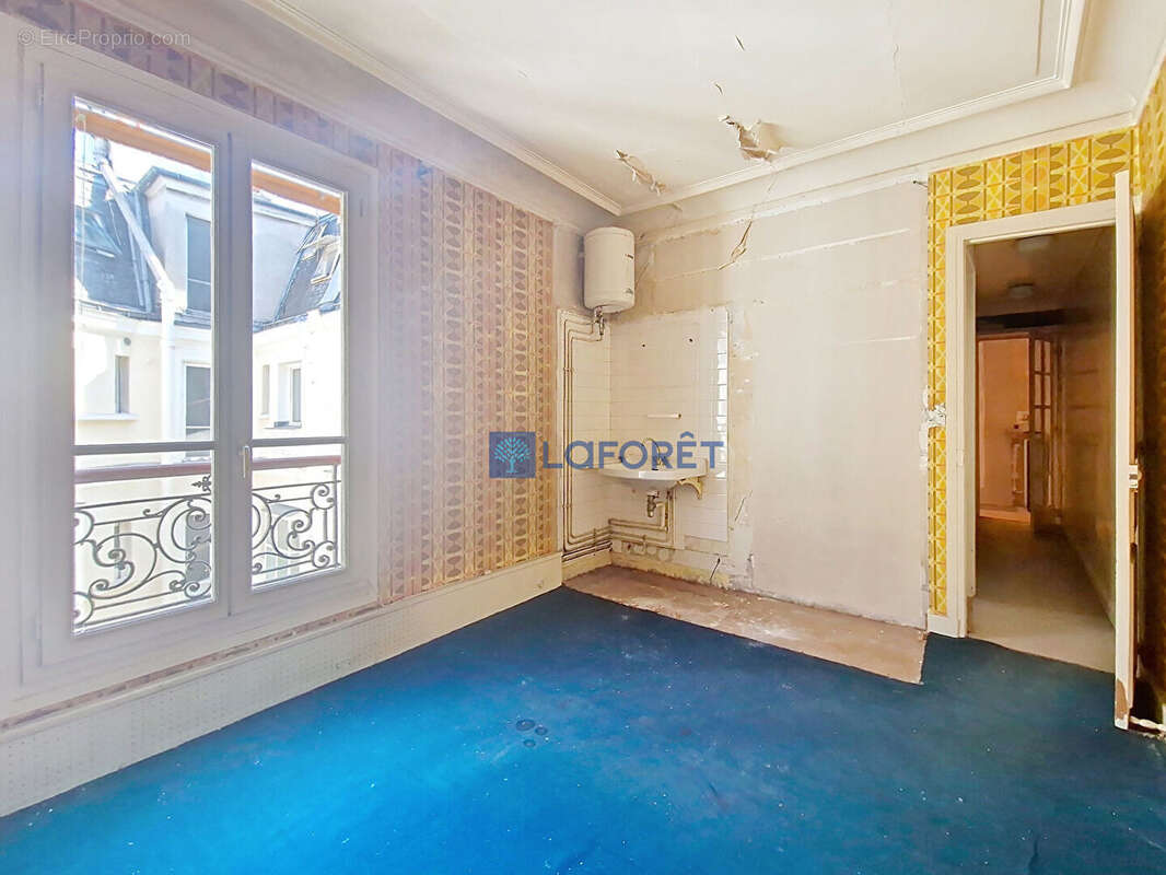 Appartement à PARIS-2E