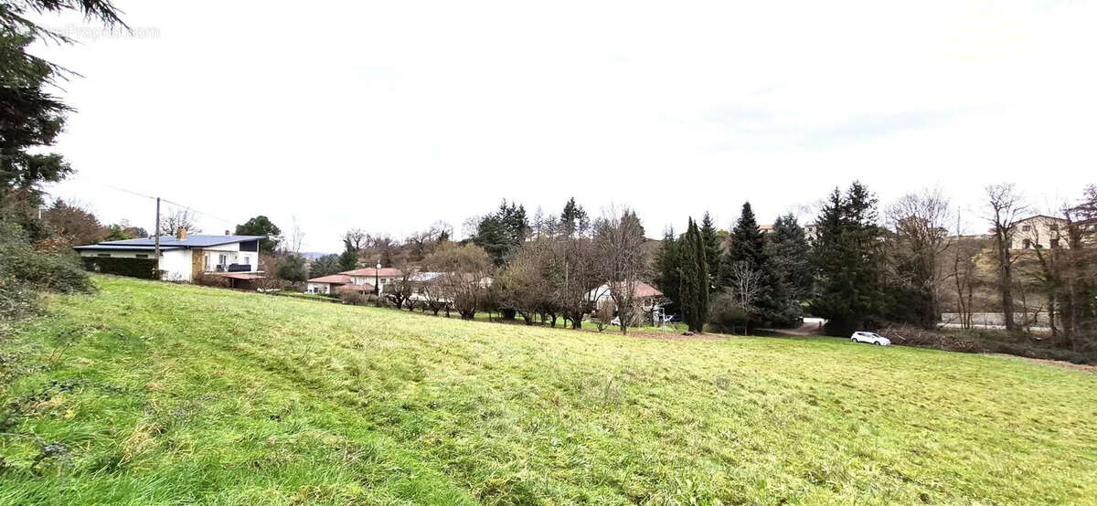 Terrain à VIENNE