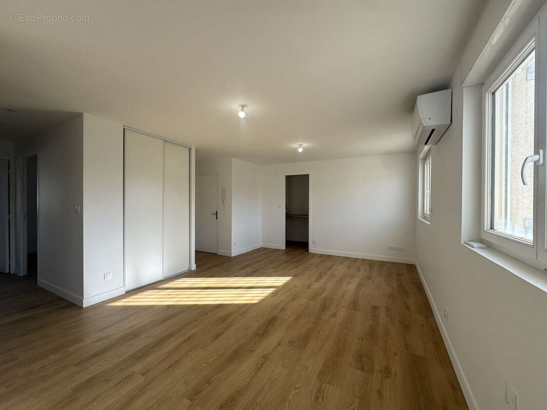 Appartement à VILLENEUVE-TOLOSANE
