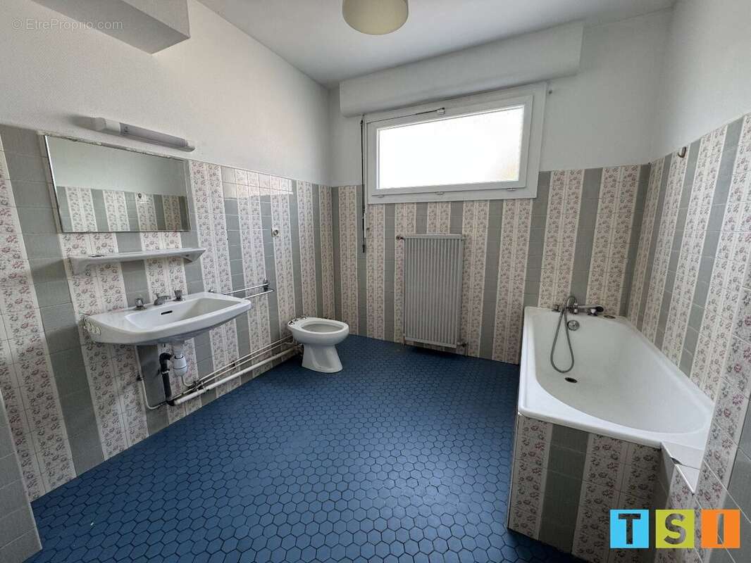 À vendre  Appartement T4 de 88 m² avec garage et cave - photo 6