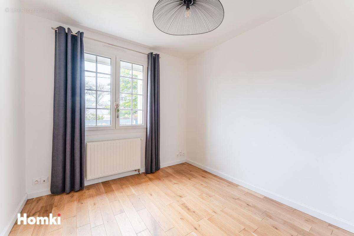 Maison à TREILLIERES