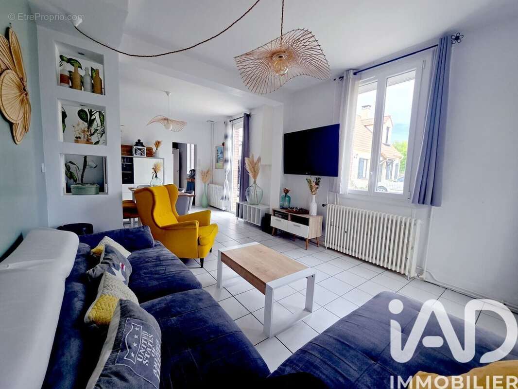 Maison 104 m² à Saran  - photo 2