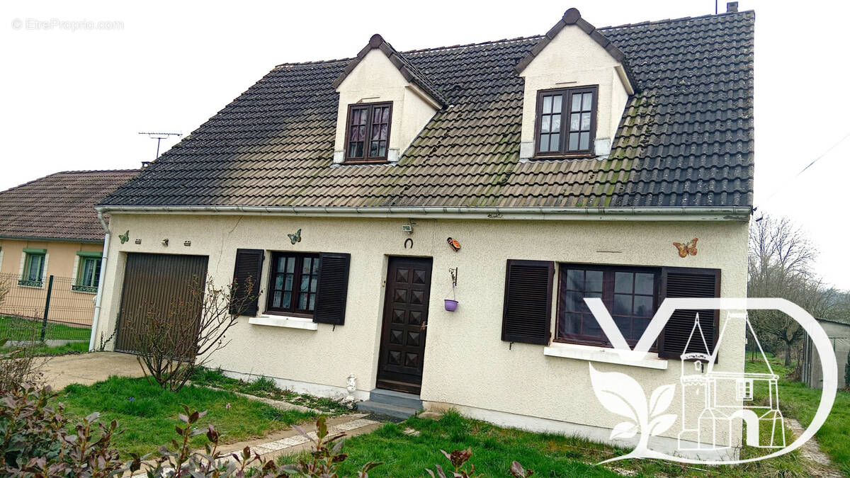 Maison à SAINT-GERMER-DE-FLY