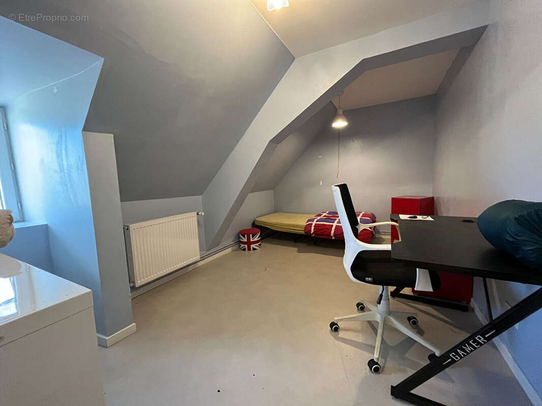 Maison à SANCERGUES