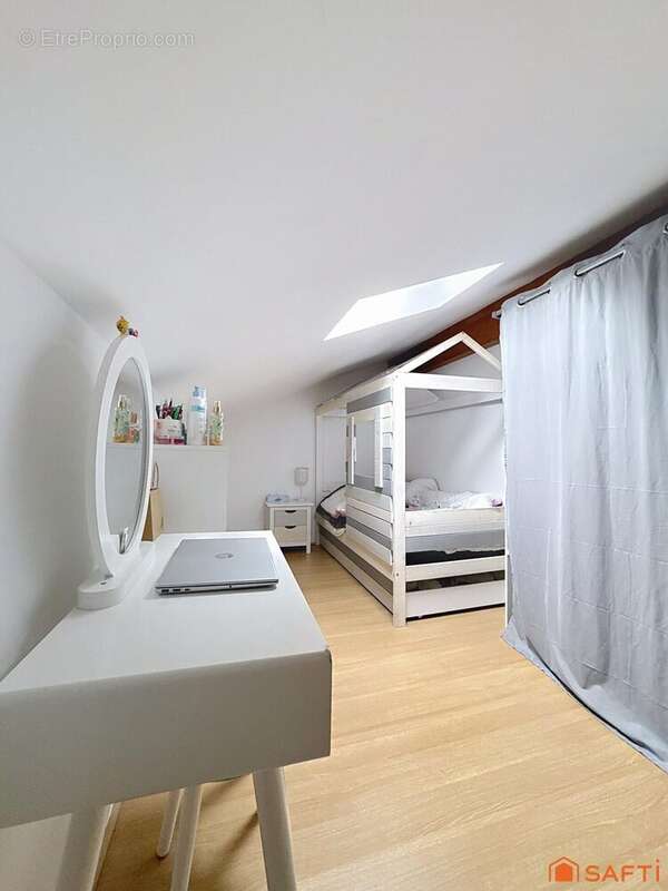Maison 121 m² à Sainte-Radegonde  - photo 6