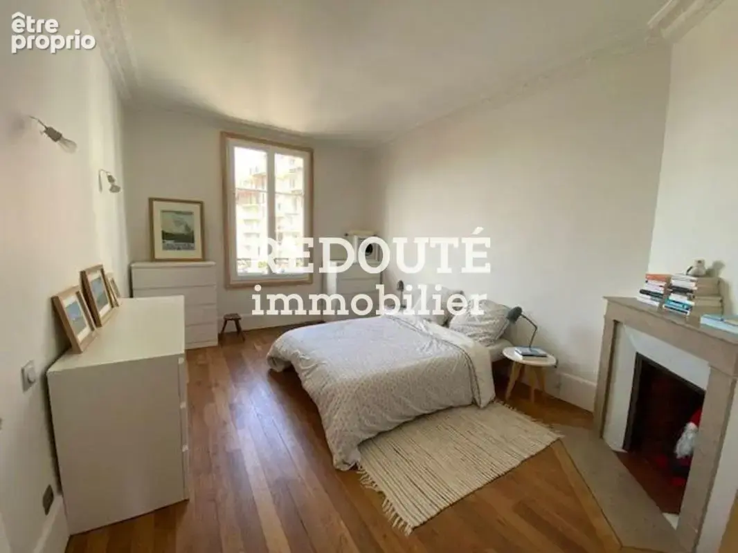 VENTE d'un appartement 4 pièces (environ 151 m²) à REIMS - photo 7