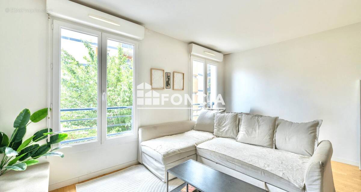 Appartement à GENNEVILLIERS