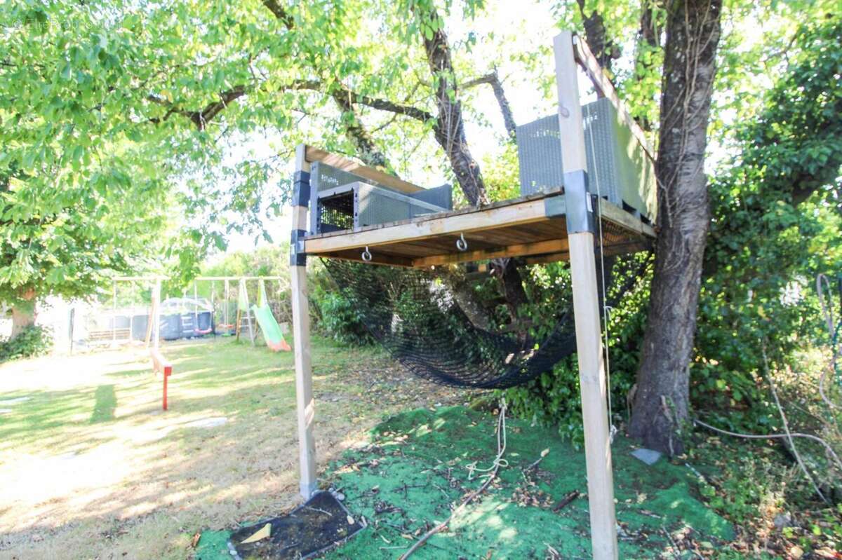 Photo 5 - Maison à MONTCEAU-LES-MINES