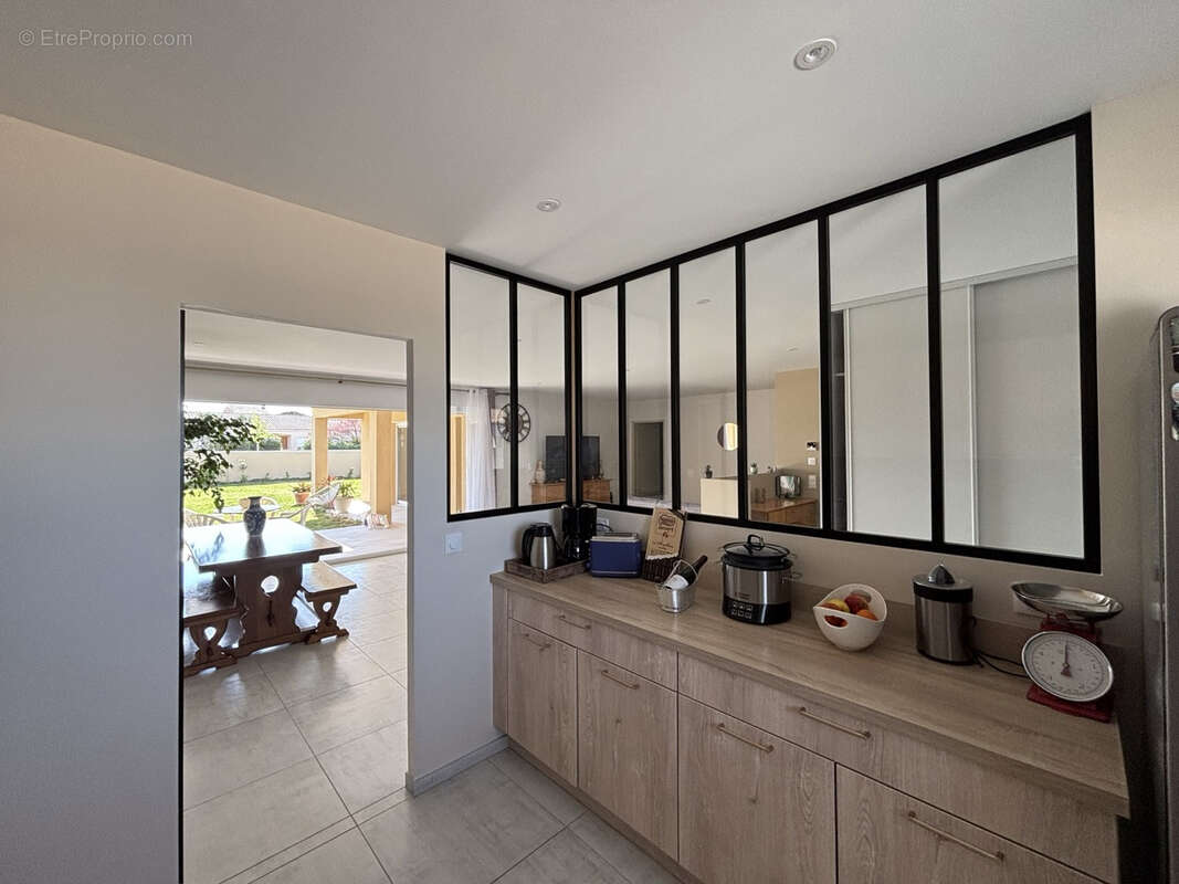 Maison à PORT-DES-BARQUES