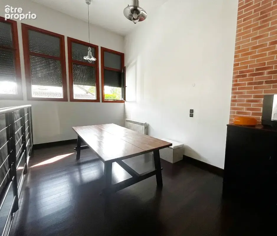 HIDRI IMMO PLUS vous propose un un investissement d'exception au cœur de Grenoble : un loft d'architecte 4 p - photo 6