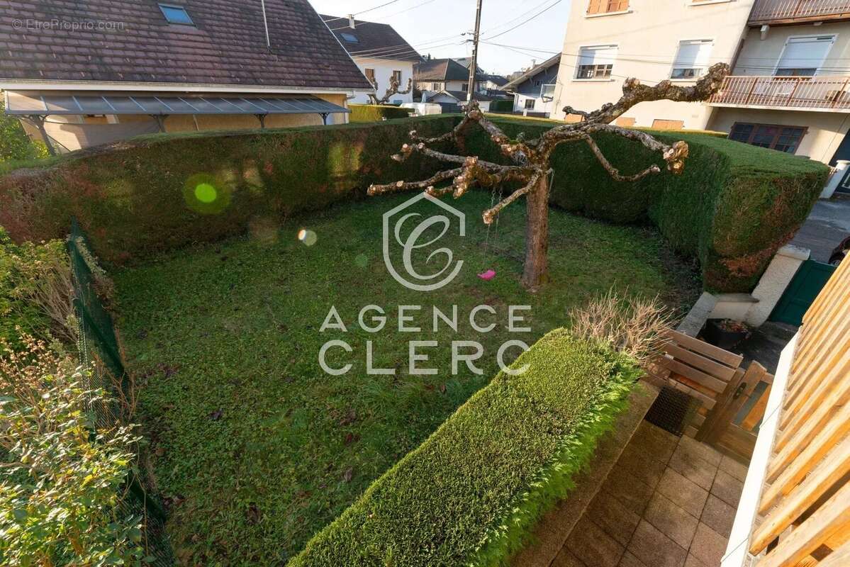 Appartement à ANNECY-LE-VIEUX