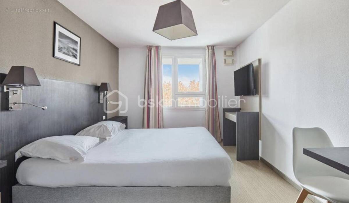 Appartement à MARSEILLE-4E