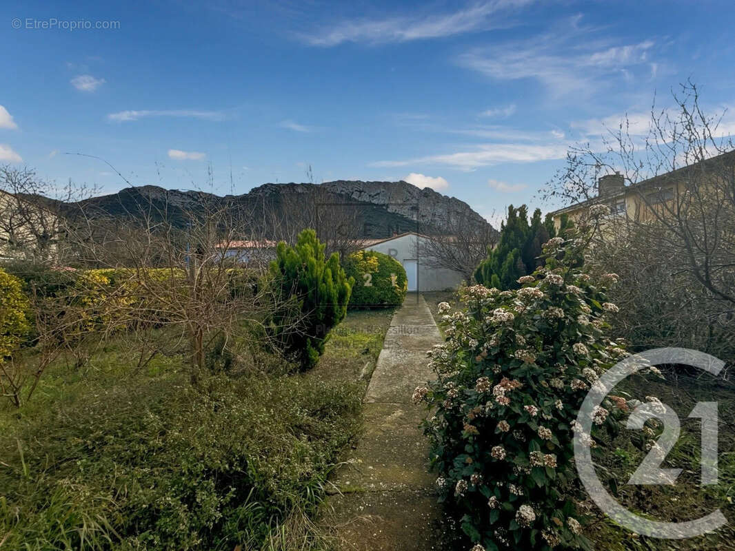 Maison à SAINT-PAUL-DE-FENOUILLET