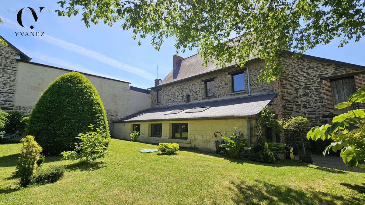 Maison à JANZE