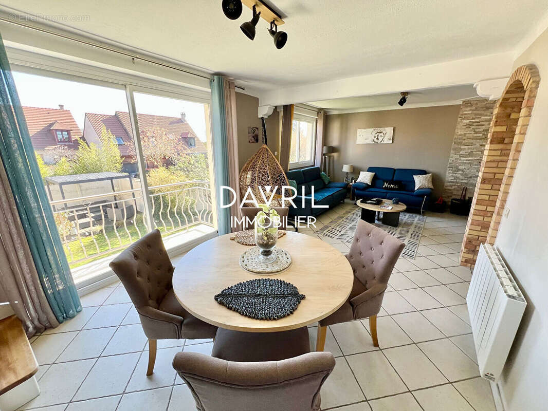 Maison à CONFLANS-SAINTE-HONORINE